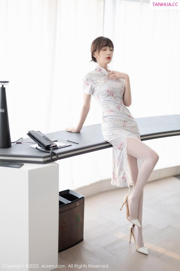 林星阑  [XiuRen]高清写真图 2022.10.25 No.5757 林星阑 旗袍美腿第11张图片